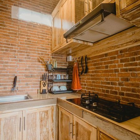 Apartament Samblung Mas House Denpasar Zewnętrze zdjęcie