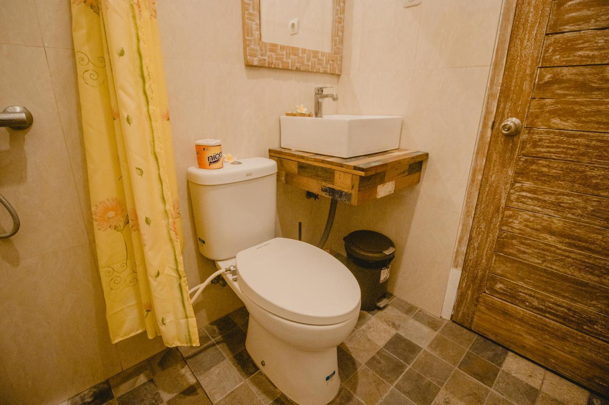 Apartament Samblung Mas House Denpasar Zewnętrze zdjęcie