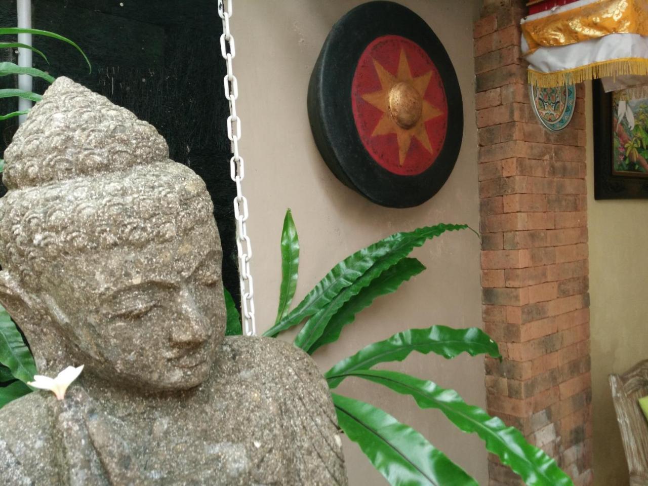 Apartament Samblung Mas House Denpasar Zewnętrze zdjęcie
